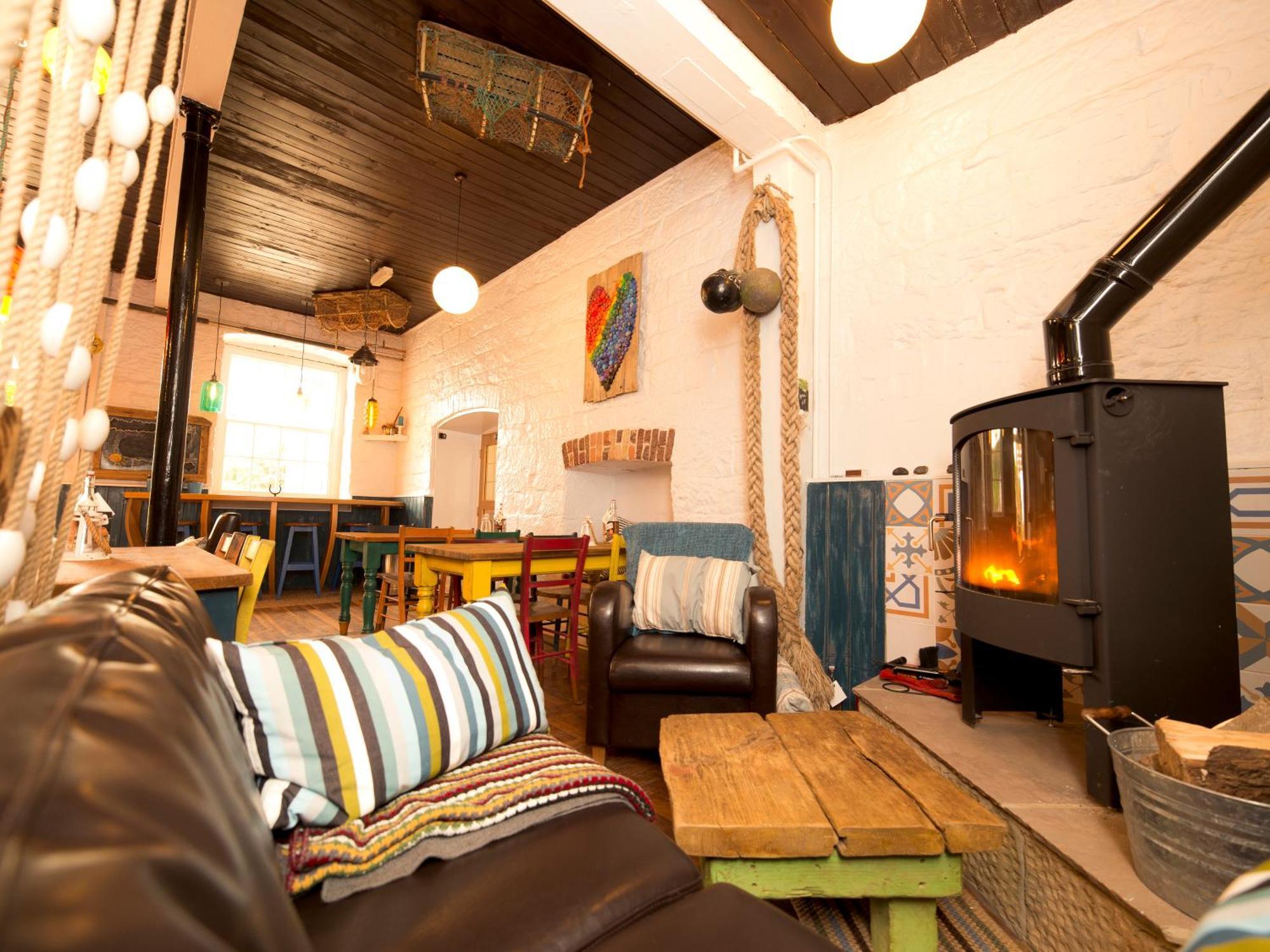 Yha Boggle Hole Hostel Fylingthorpe Εξωτερικό φωτογραφία